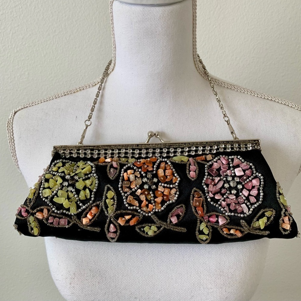 Beaded small purse 4/12”